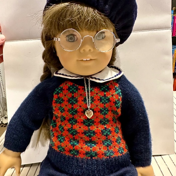 1991 American Girl Doll Molly McIntire with Custom Handmade Doll Table - Picture 13 of 16